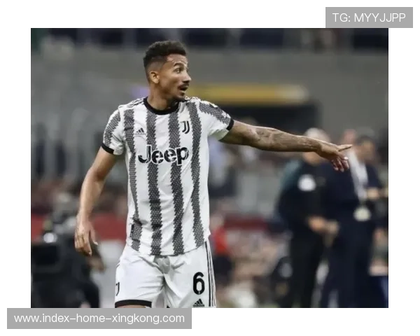 尤文前锋单刀冷静命中比赛制胜球：夜幕下的坚韧与胜利的训练哲学