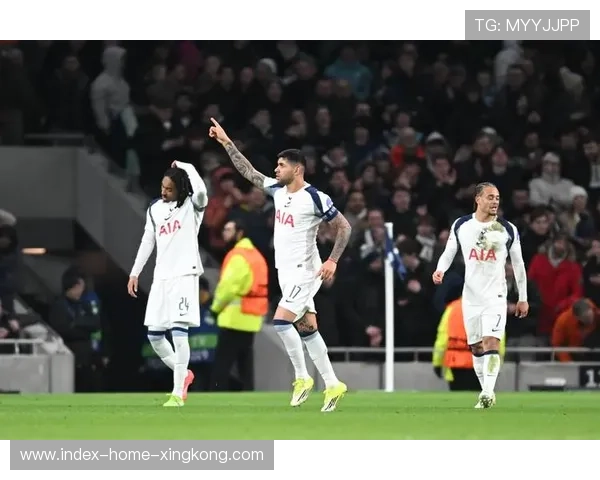 索默扑出两次必进球，获评全场防守最高分